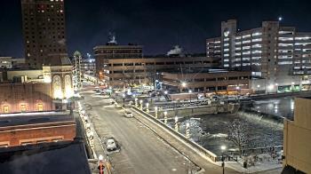 Weather camera view of City of Aurora IL.