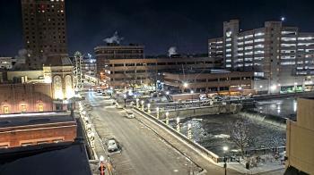 Weather camera view of City of Aurora IL.