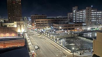 Weather camera view of City of Aurora IL.