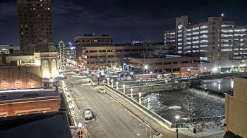 Weather camera view of City of Aurora IL.