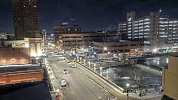 Weather camera view of City of Aurora IL.