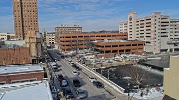 Weather camera view of City of Aurora IL.