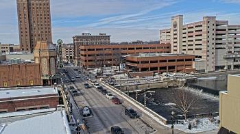 Weather camera view of City of Aurora IL.