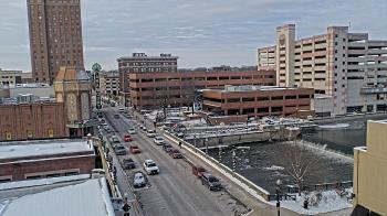 Weather camera view of City of Aurora IL.