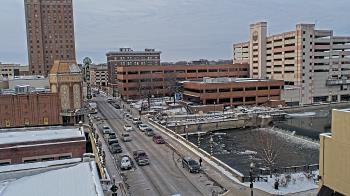 Weather camera view of City of Aurora IL.
