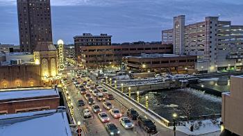 Weather camera view of City of Aurora IL.