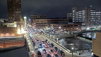 Weather camera view of City of Aurora IL.