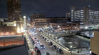 Weather camera view of City of Aurora IL.