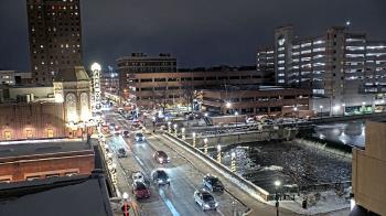 Weather camera view of City of Aurora IL.