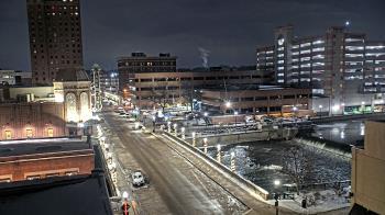 Weather camera view of City of Aurora IL.