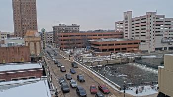 Weather camera view of City of Aurora IL.
