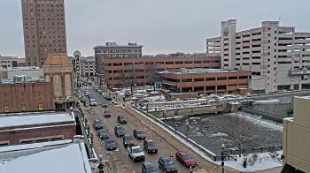 Weather camera view of City of Aurora IL.