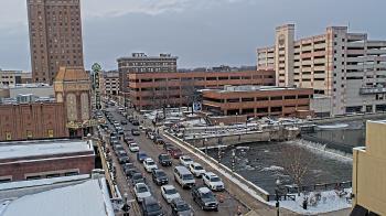 Weather camera view of City of Aurora IL.