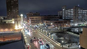 Weather camera view of City of Aurora IL.
