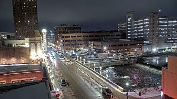Weather camera view of City of Aurora IL.