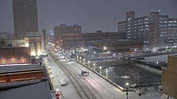 Weather camera view of City of Aurora IL.