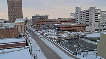 Weather camera view of City of Aurora IL.