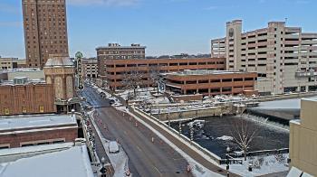 Weather camera view of City of Aurora IL.