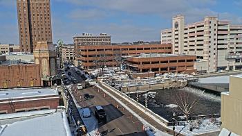Weather camera view of City of Aurora IL.