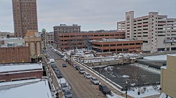Weather camera view of City of Aurora IL.