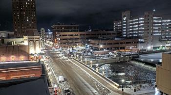 Weather camera view of City of Aurora IL.