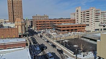 Weather camera view of City of Aurora IL.