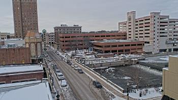 Weather camera view of City of Aurora IL.