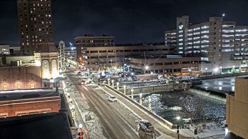 Weather camera view of City of Aurora IL.