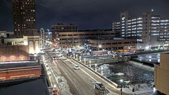 Weather camera view of City of Aurora IL.