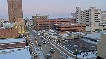 Weather camera view of City of Aurora IL.