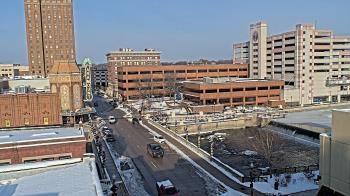 Weather camera view of City of Aurora IL.