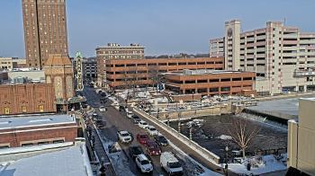 Weather camera view of City of Aurora IL.