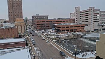 Weather camera view of City of Aurora IL.