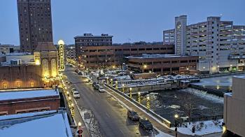 Weather camera view of City of Aurora IL.