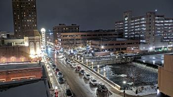 Weather camera view of City of Aurora IL.