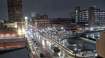Weather camera view of City of Aurora IL.