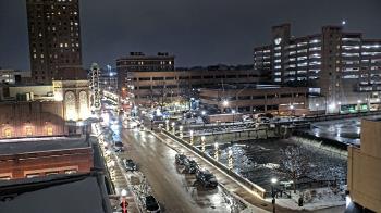 Weather camera view of City of Aurora IL.