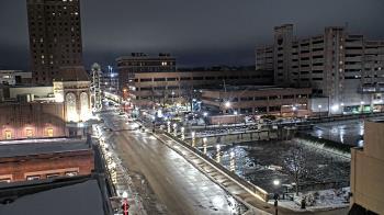 Weather camera view of City of Aurora IL.