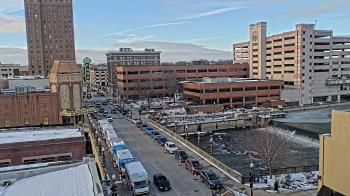 Weather camera view of City of Aurora IL.