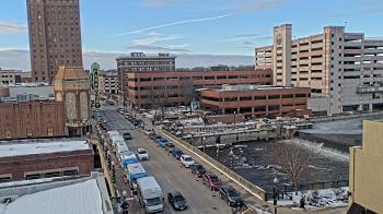 Weather camera view of City of Aurora IL.