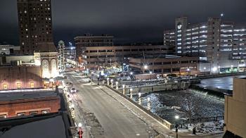 Weather camera view of City of Aurora IL.