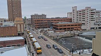 Weather camera view of City of Aurora IL.
