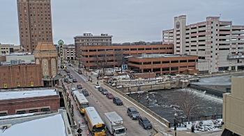 Weather camera view of City of Aurora IL.