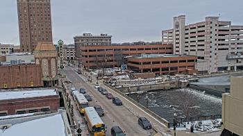 Weather camera view of City of Aurora IL.