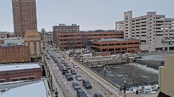 Weather camera view of City of Aurora IL.