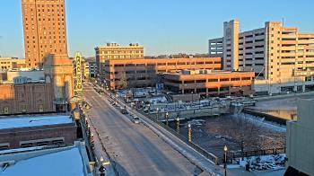 Weather camera view of City of Aurora IL.