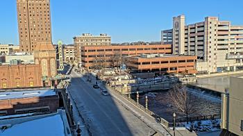 Weather camera view of City of Aurora IL.