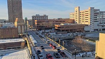 Weather camera view of City of Aurora IL.