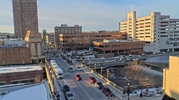 Weather camera view of City of Aurora IL.