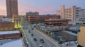 Weather camera view of City of Aurora IL.